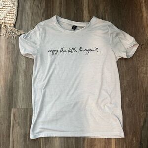 Casual White Graphic Tee